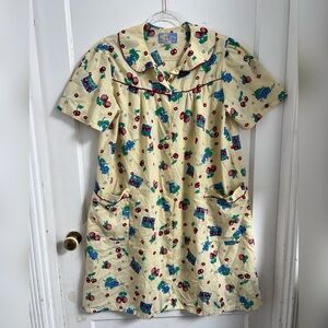 Moon Dance Housecoat MuuMuu Chore Art to Wear Fruit Cherry Dress Size L
